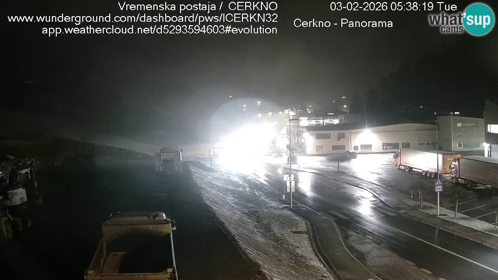 Cerkno entrada a la ciudad Webcam en vivo