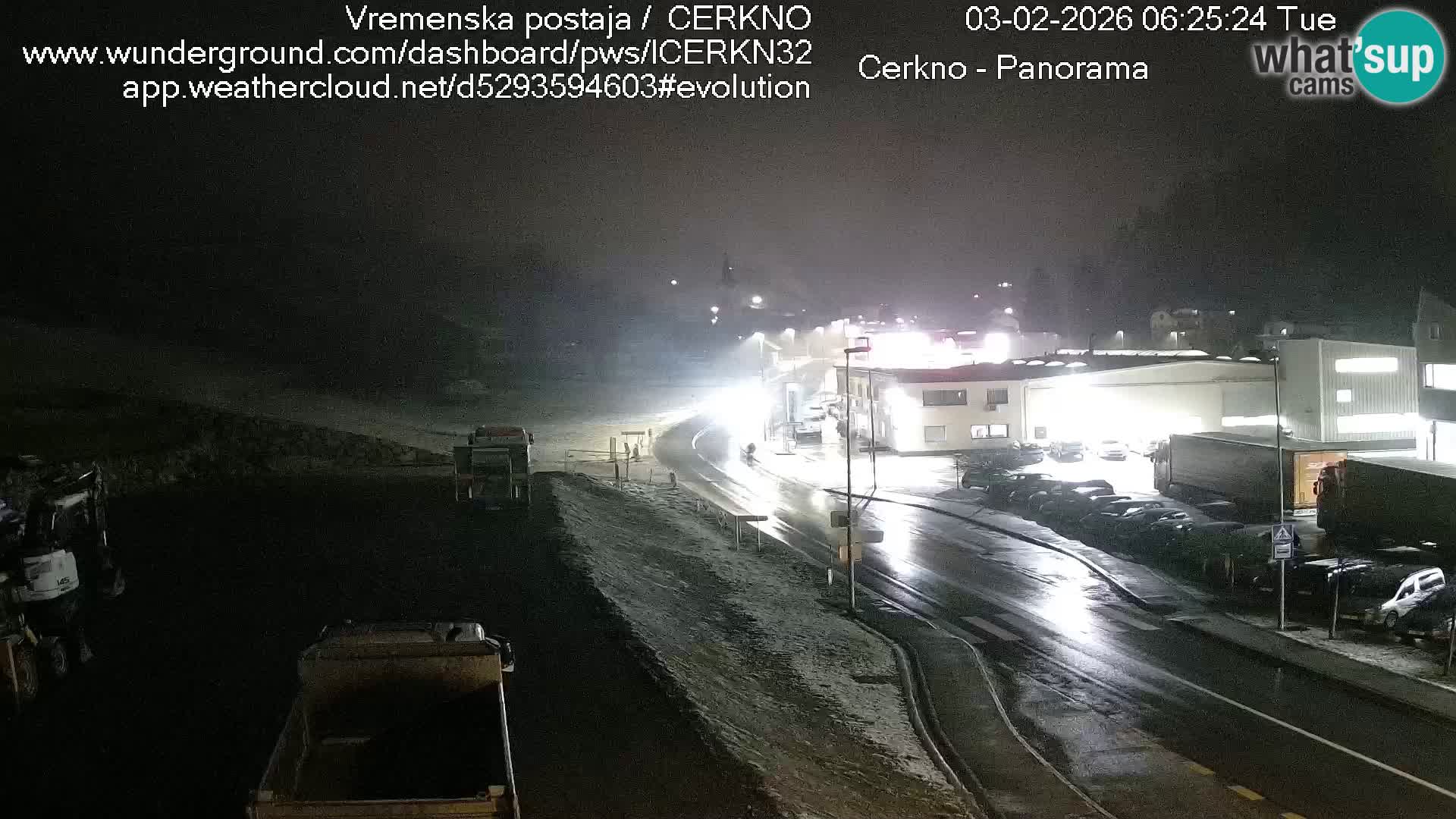 Cerkno city entrance Live Webcam
