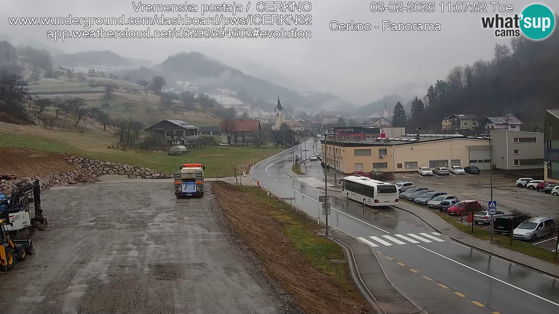 Cerkno entrada a la ciudad Webcam en vivo