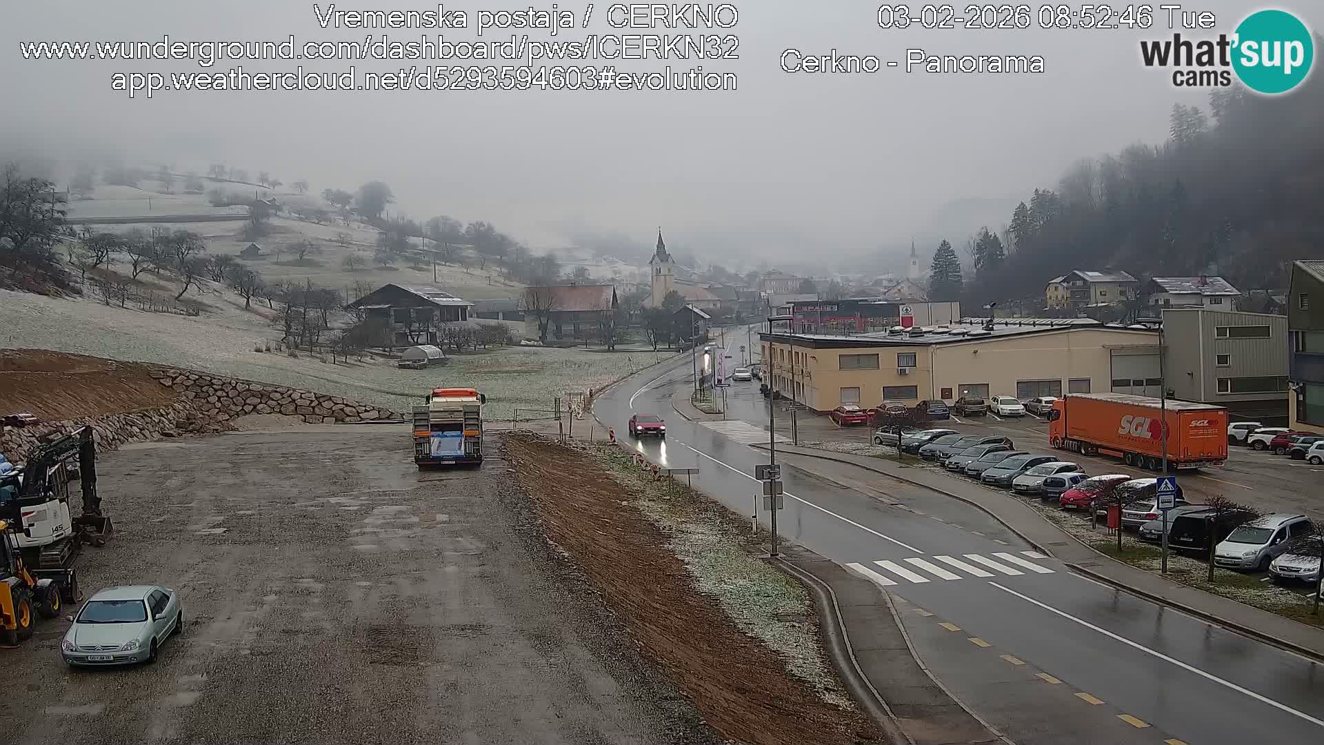 Cerkno city entrance Live Webcam