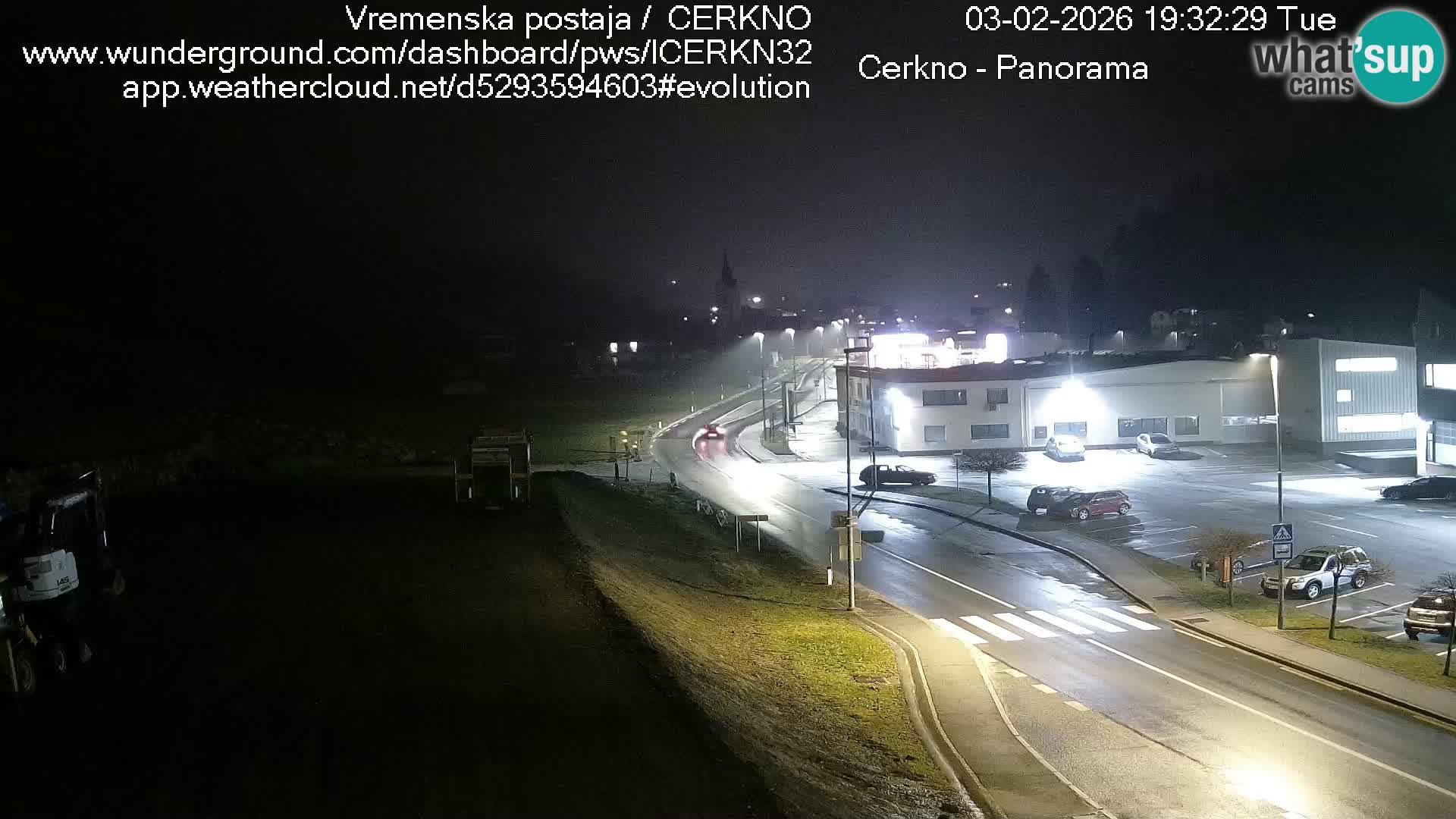 Webcam en direct – Entrée de la ville de Cerkno