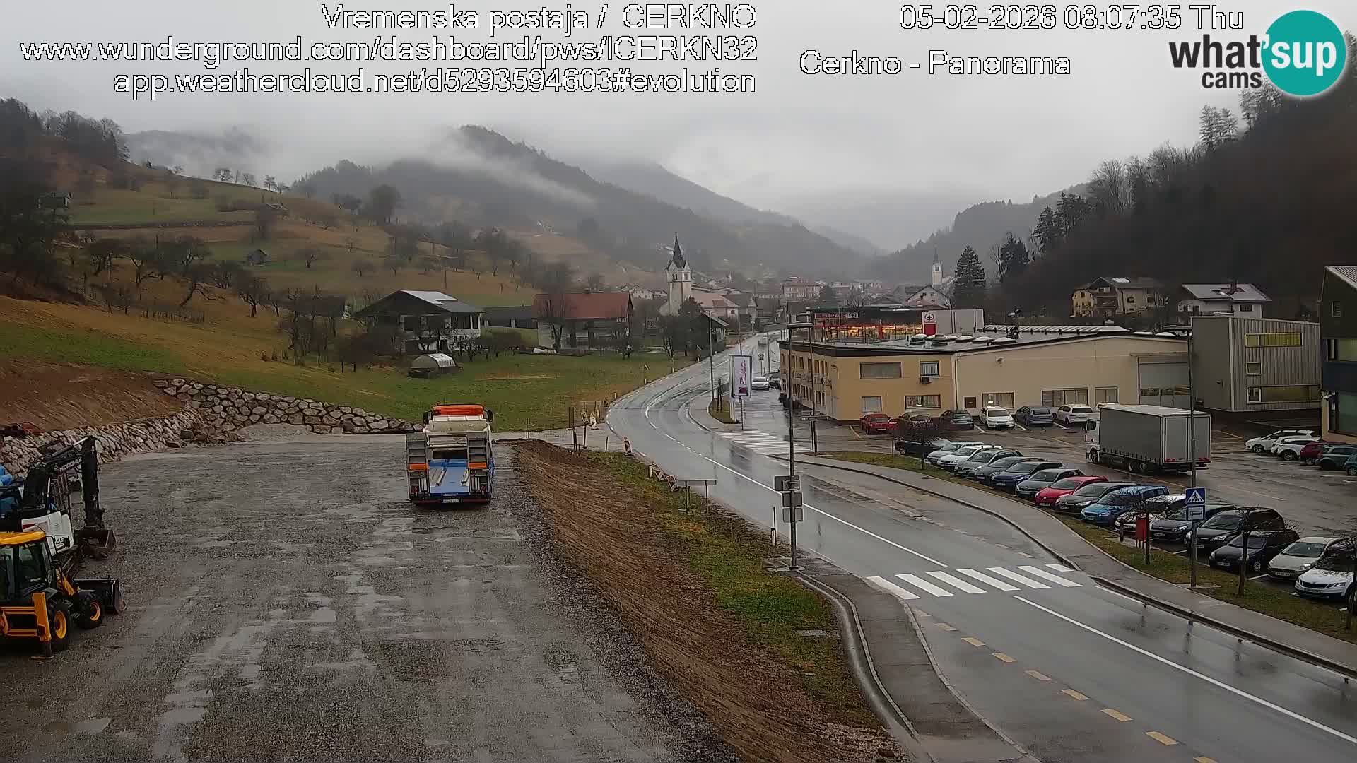 Cerkno entrada a la ciudad Webcam en vivo