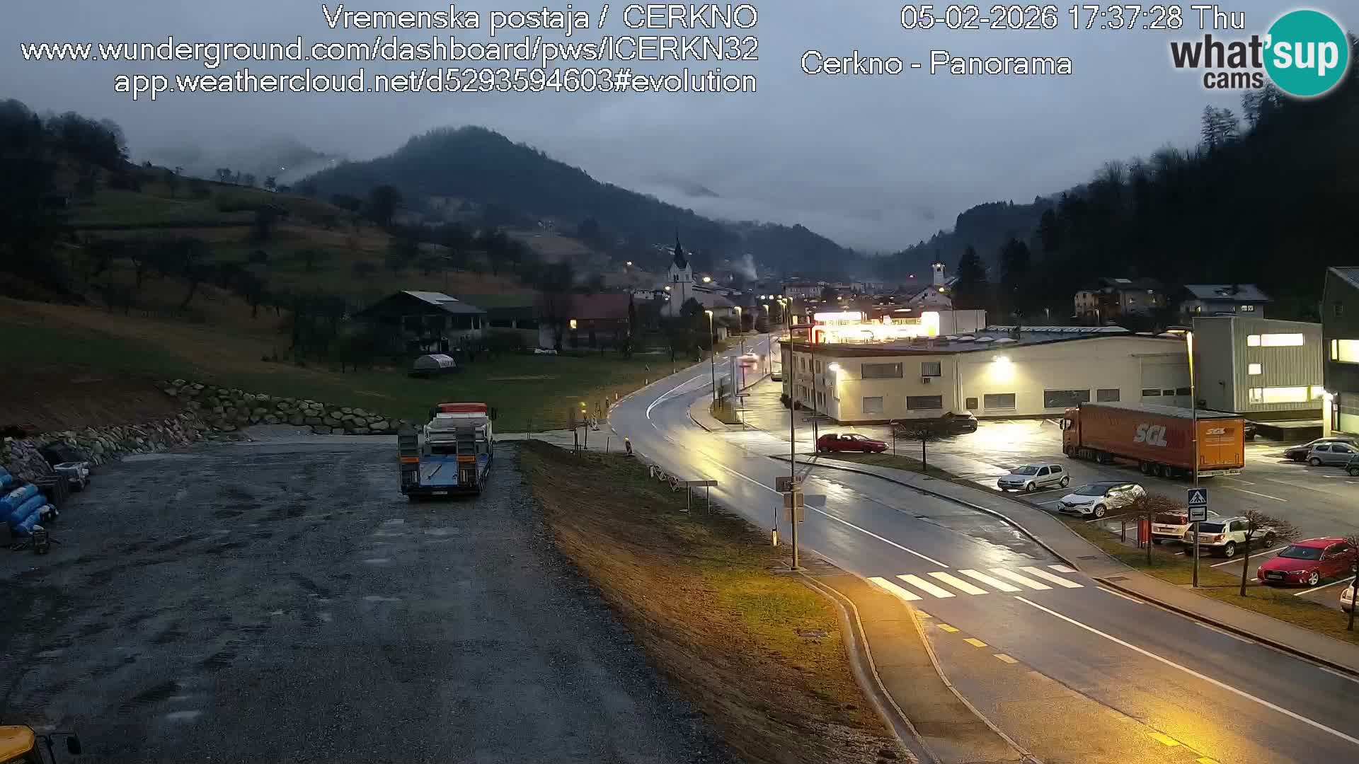 Cerkno city entrance Live Webcam