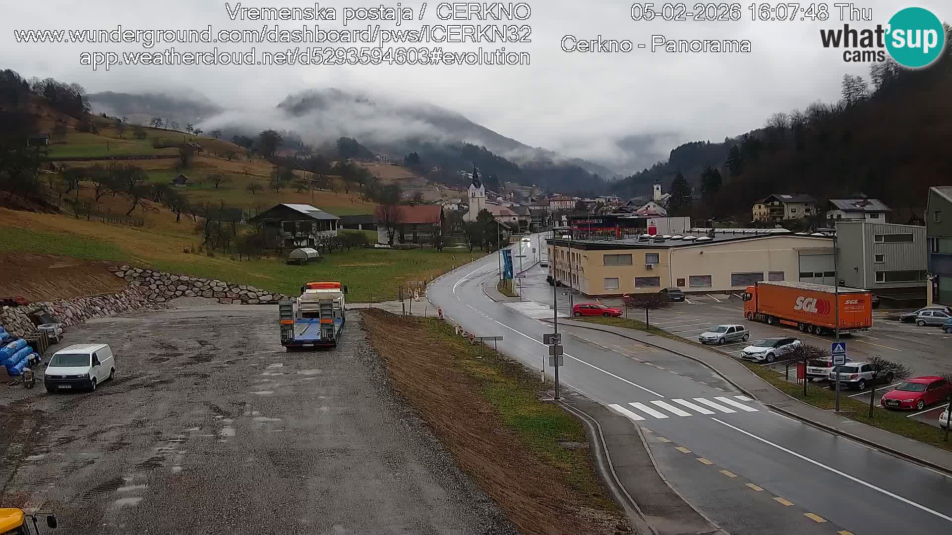 Cerkno city entrance Live Webcam