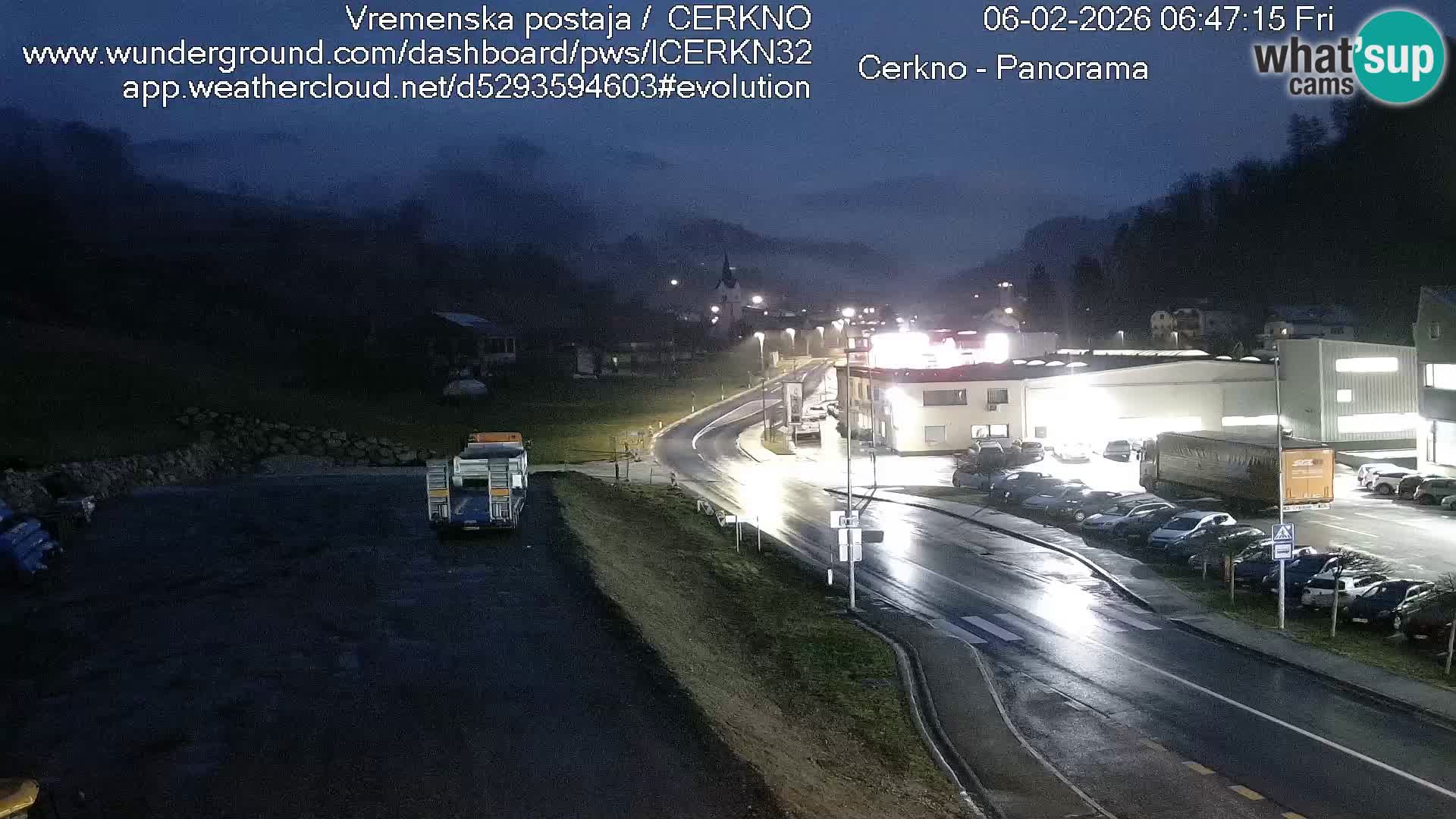 Webcam en direct – Entrée de la ville de Cerkno