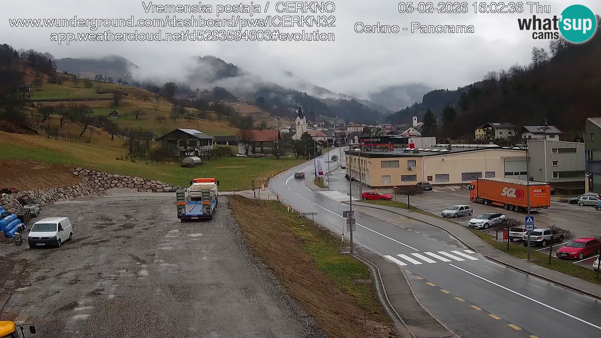 Cerkno city entrance Live Webcam