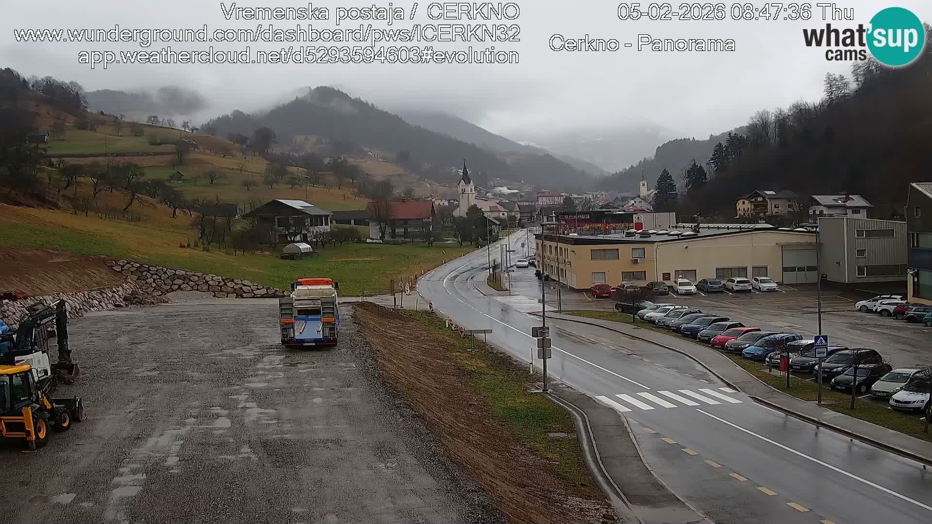 Cerkno city entrance Live Webcam