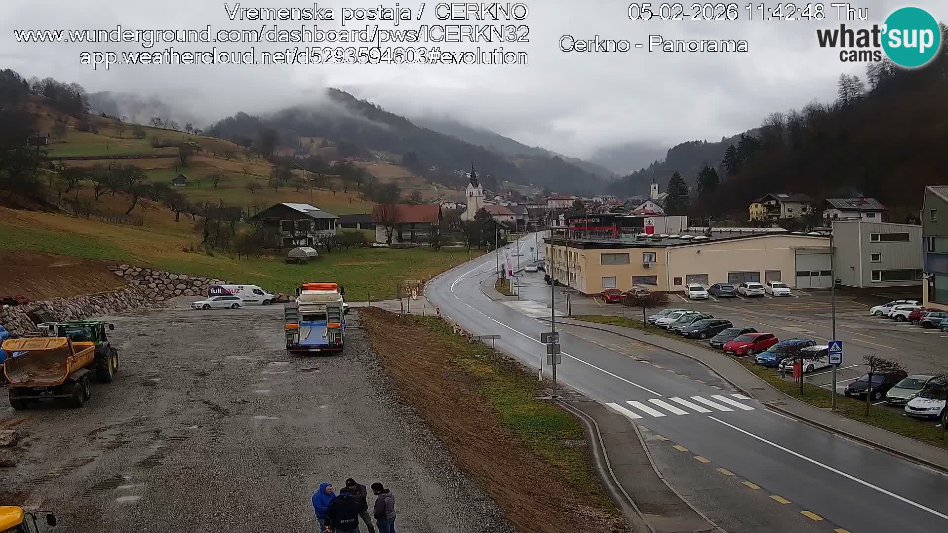 Webcam en direct – Entrée de la ville de Cerkno