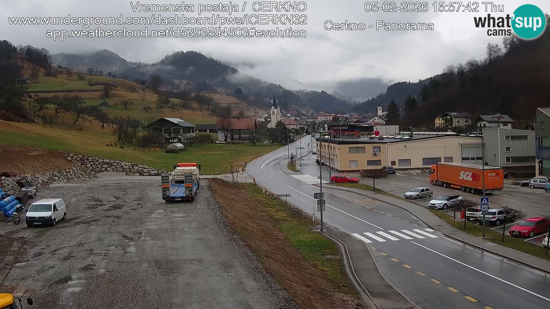 Cerkno city entrance Live Webcam