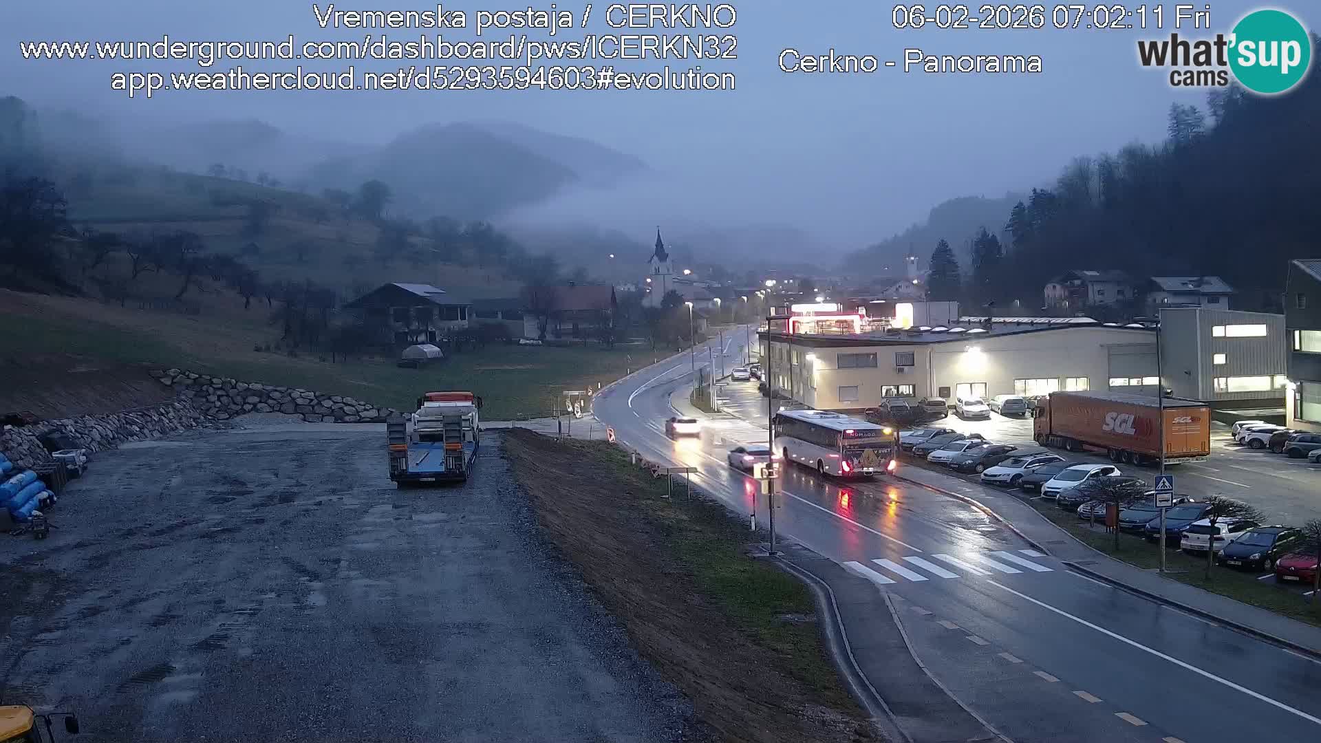 Cerkno city entrance Live Webcam
