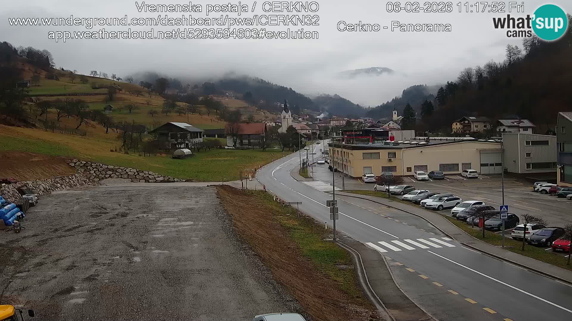 Cerkno city entrance Live Webcam
