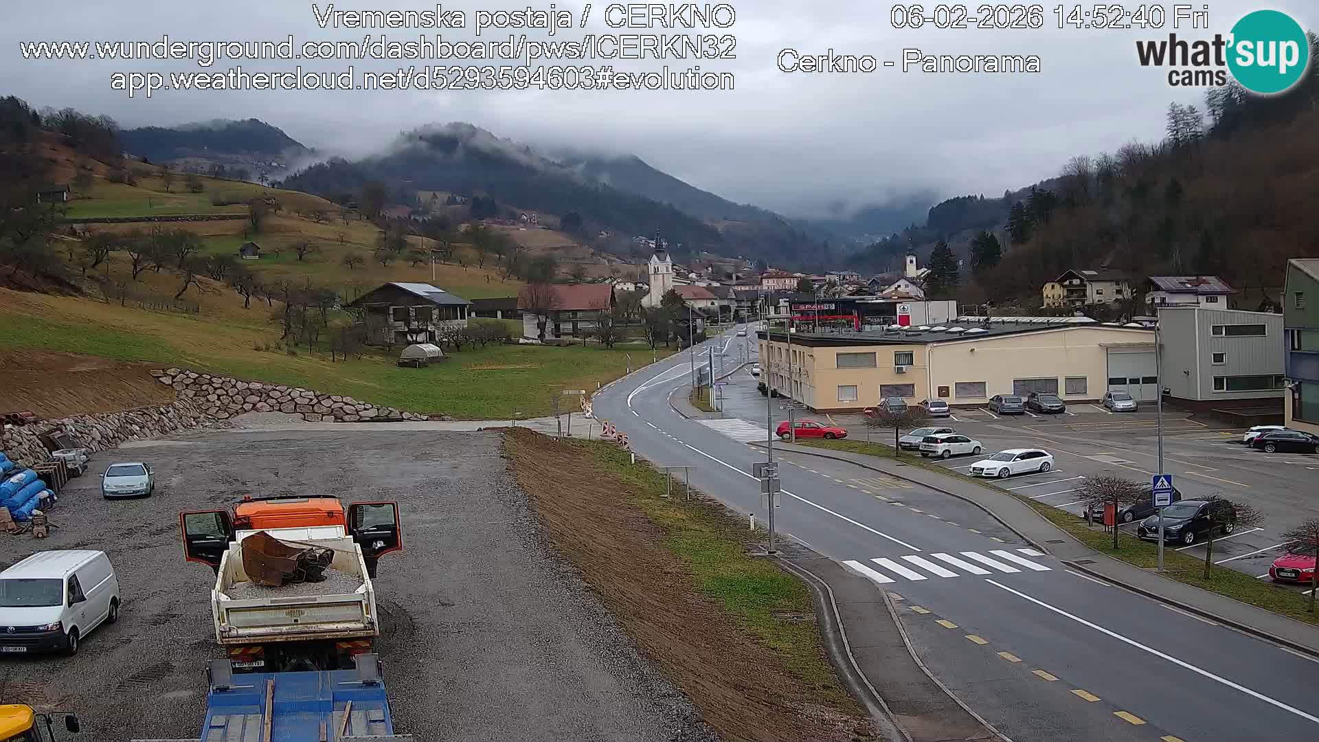 Cerkno city entrance Live Webcam