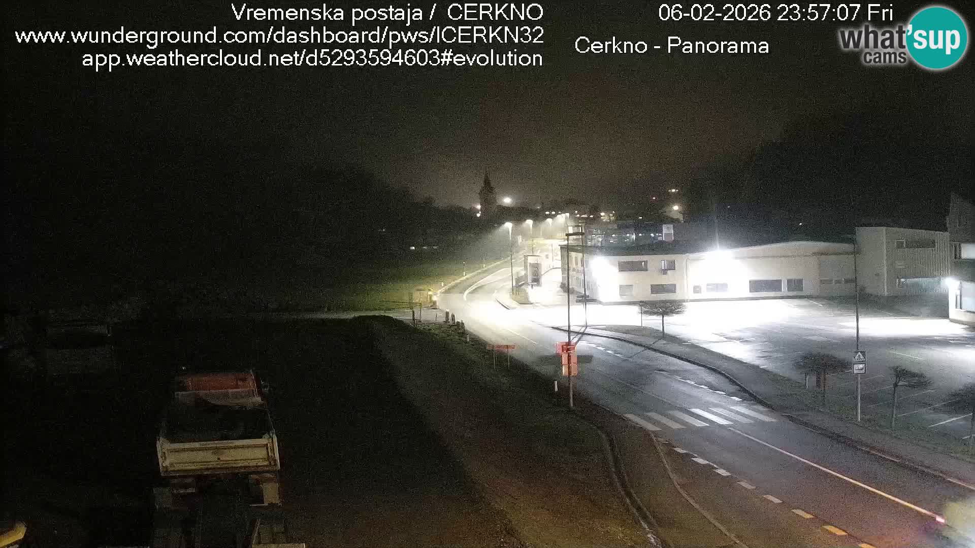 Webcam en direct – Entrée de la ville de Cerkno