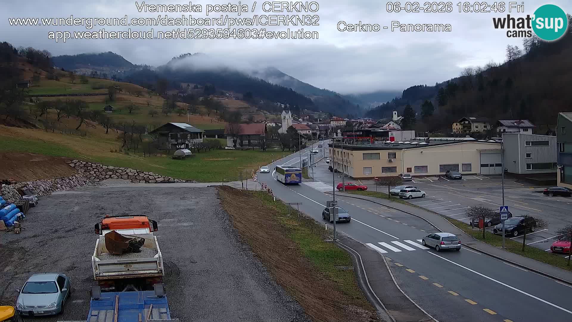 Cerkno city entrance Live Webcam