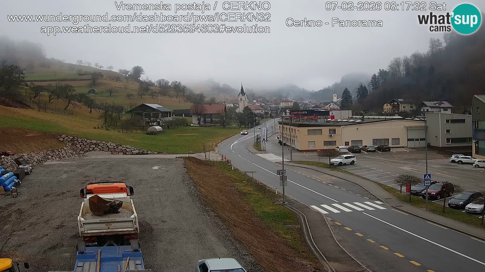 Webcam en direct – Entrée de la ville de Cerkno