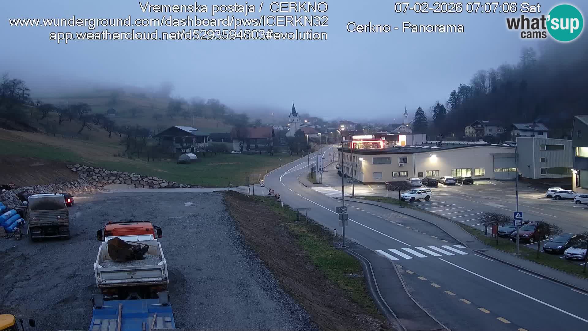 Webcam en direct – Entrée de la ville de Cerkno