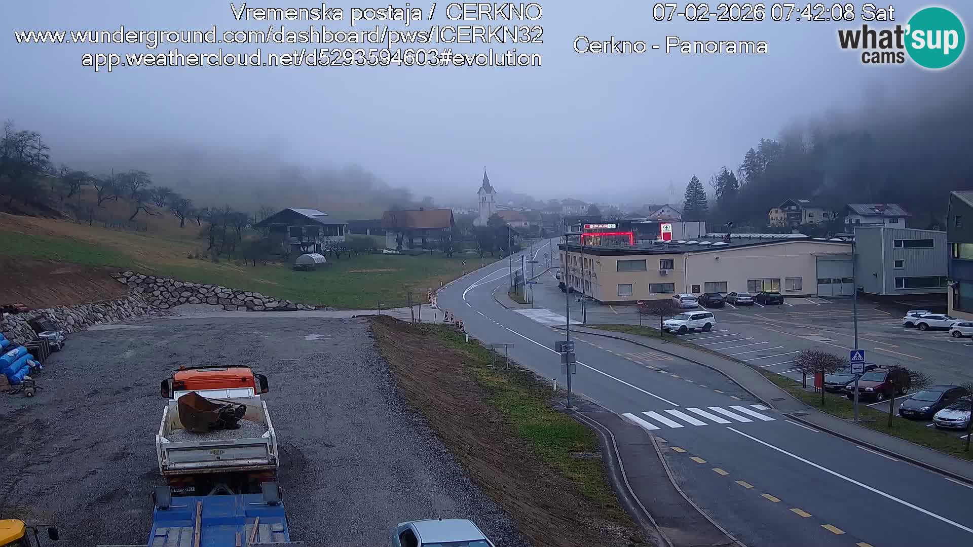 Webcam en direct – Entrée de la ville de Cerkno