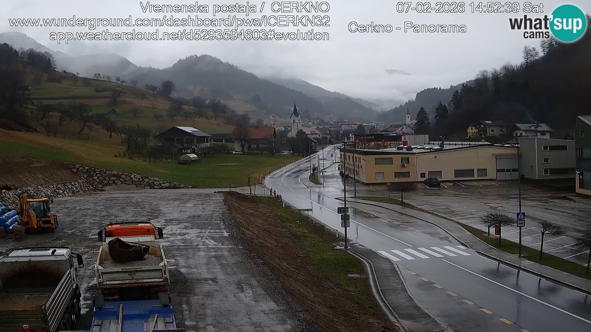 Webcam en direct – Entrée de la ville de Cerkno