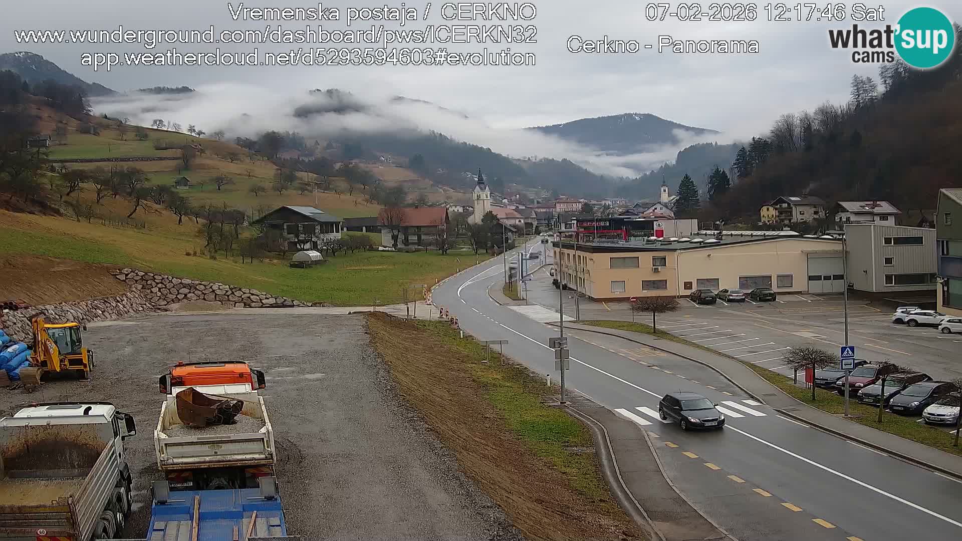Cerkno entrada a la ciudad Webcam en vivo