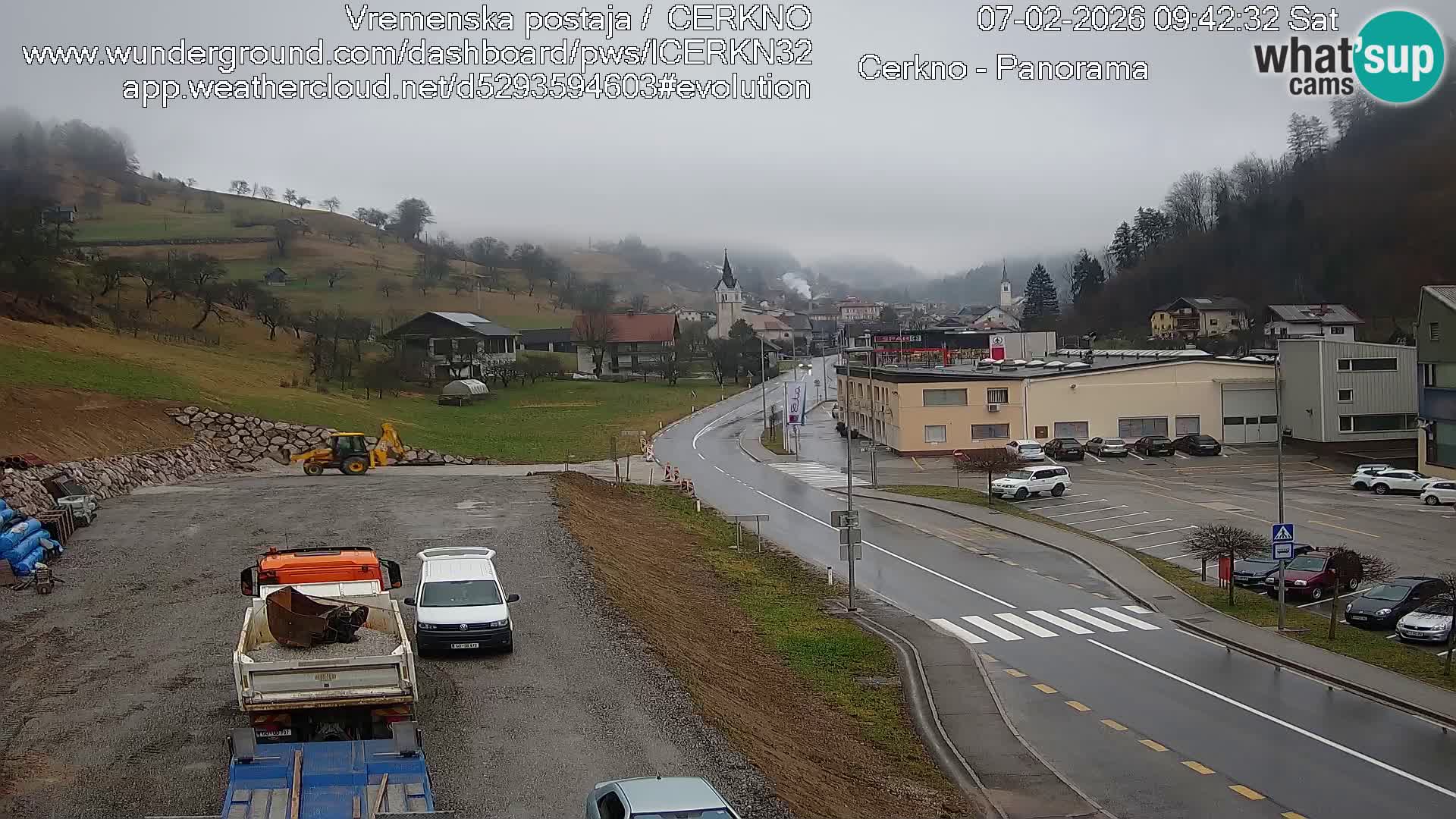 Cerkno city entrance Live Webcam