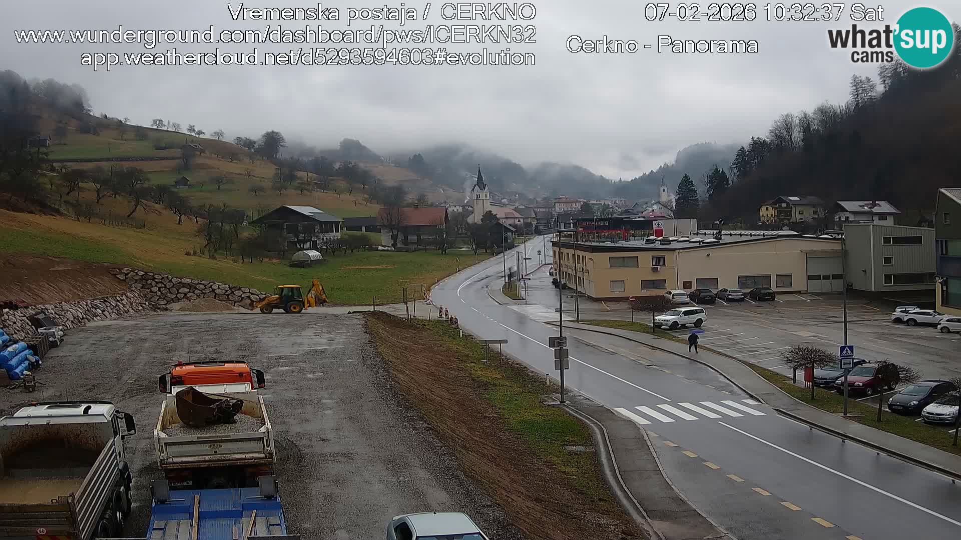 Cerkno city entrance Live Webcam
