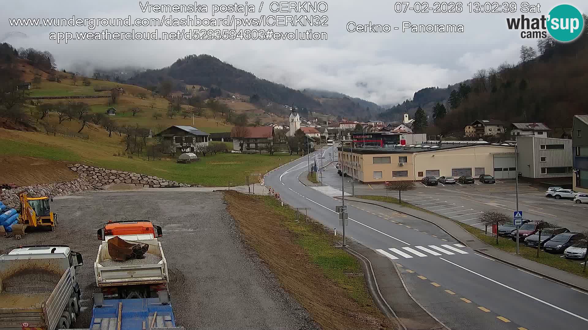 Cerkno city entrance Live Webcam