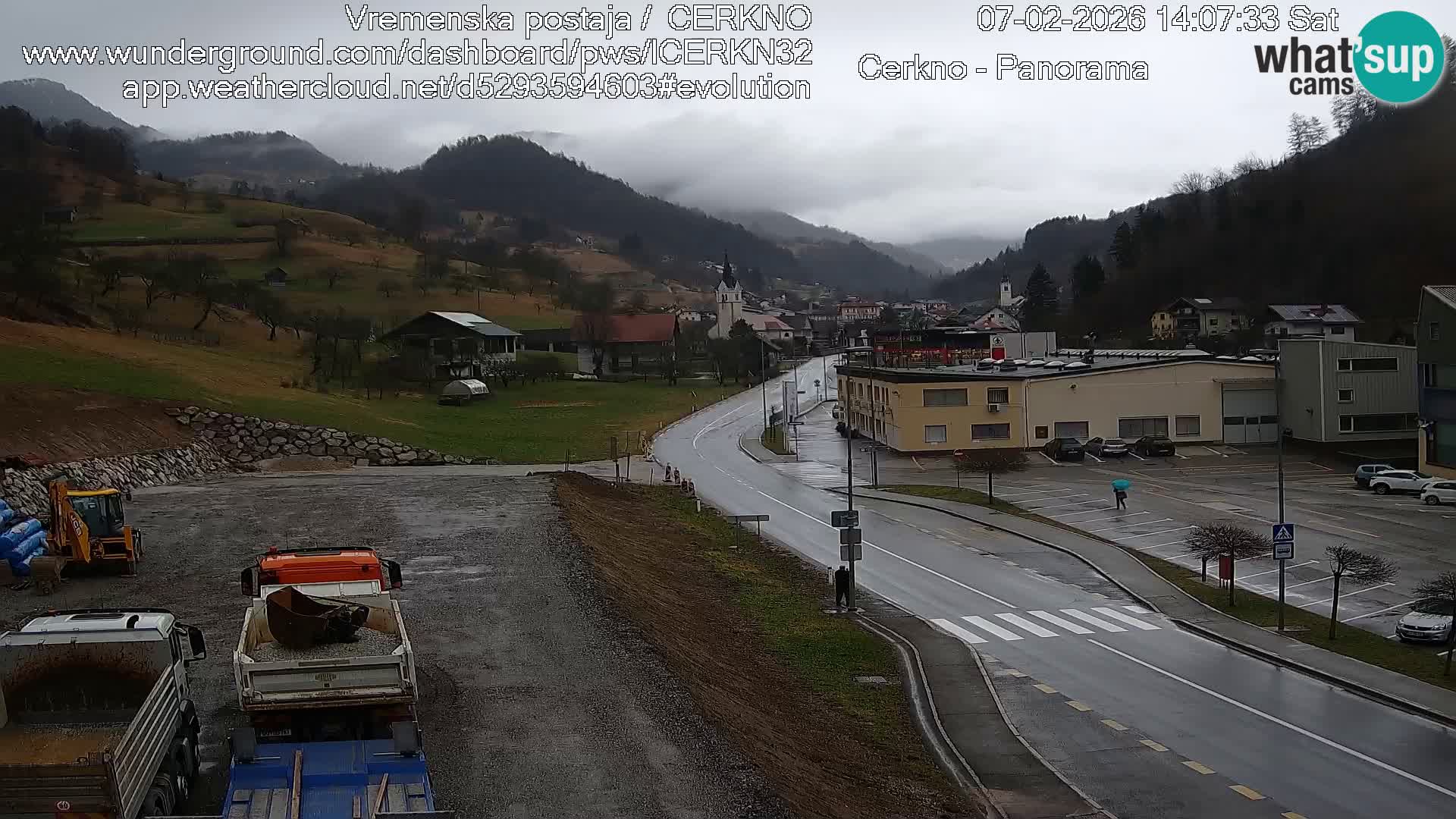 Webcam en direct – Entrée de la ville de Cerkno