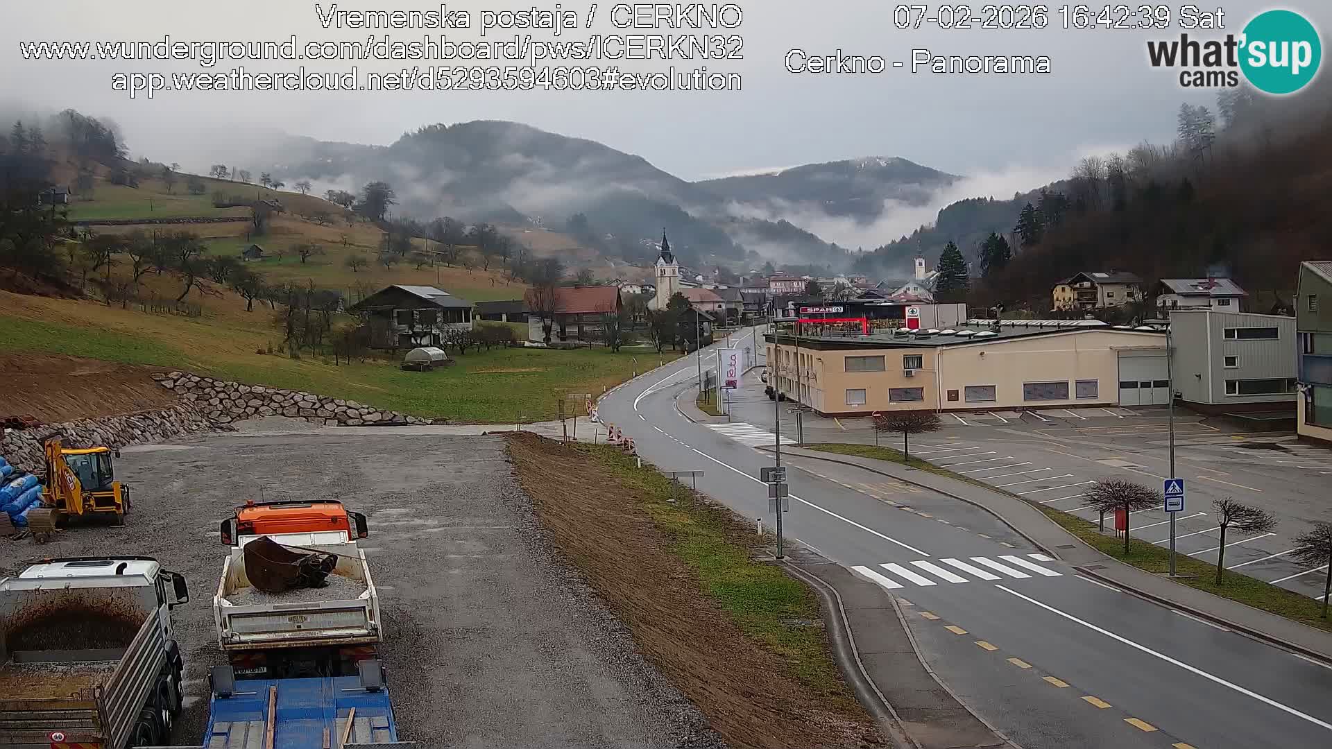 Cerkno city entrance Live Webcam