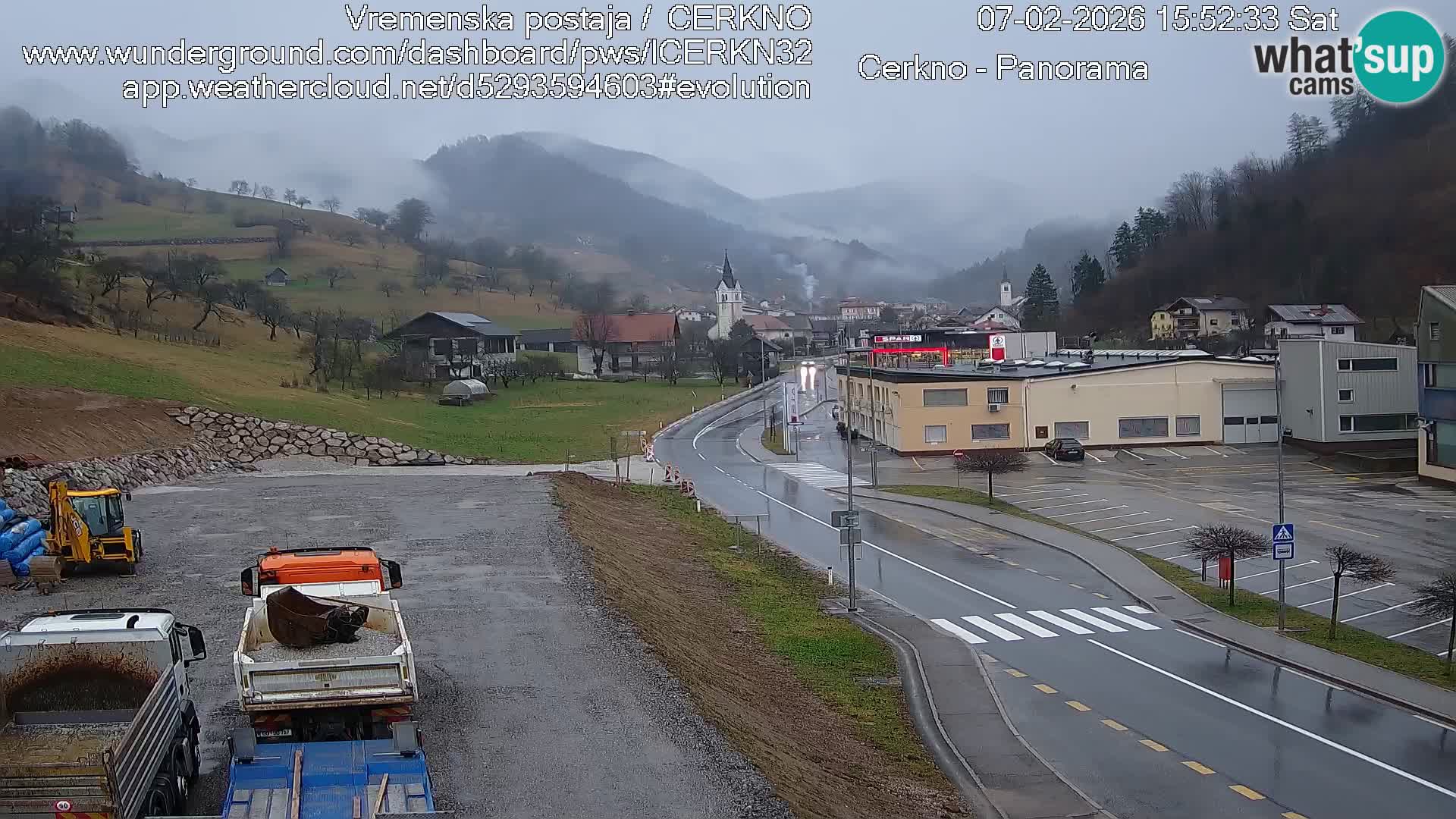 Webcam en direct – Entrée de la ville de Cerkno