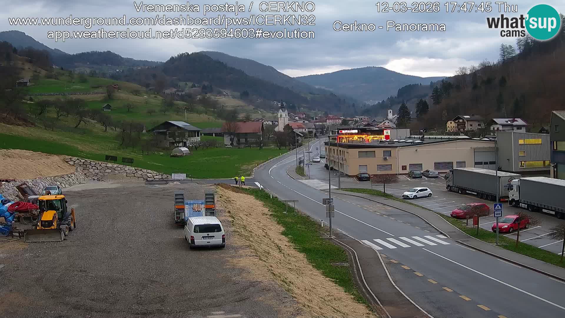 Webcam en direct – Entrée de la ville de Cerkno