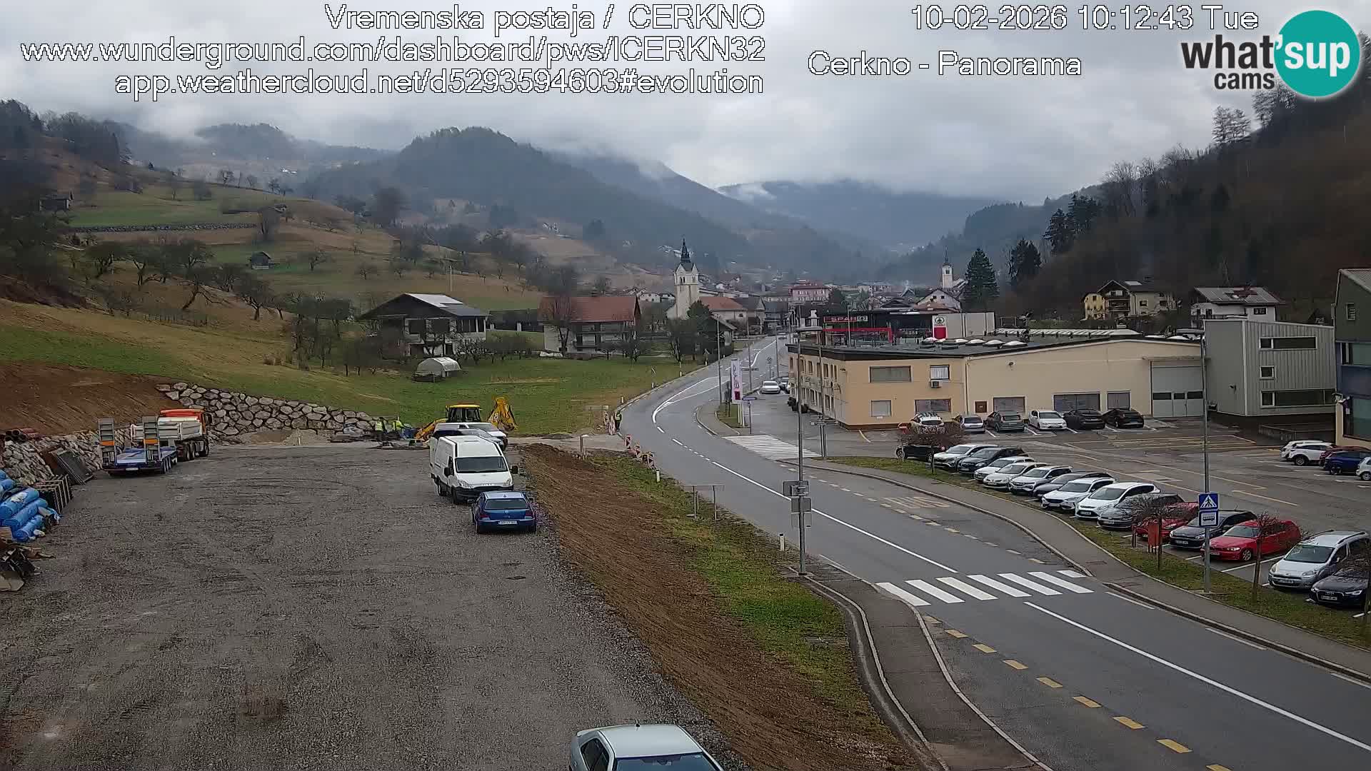Cerkno city entrance Live Webcam