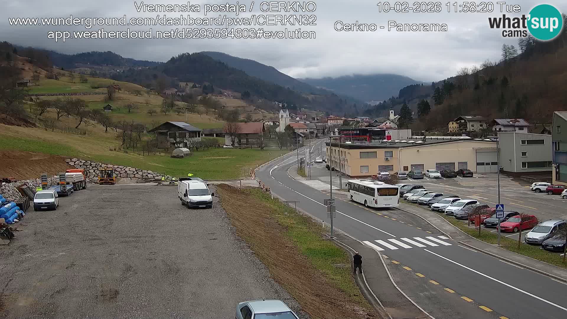 Cerkno city entrance Live Webcam