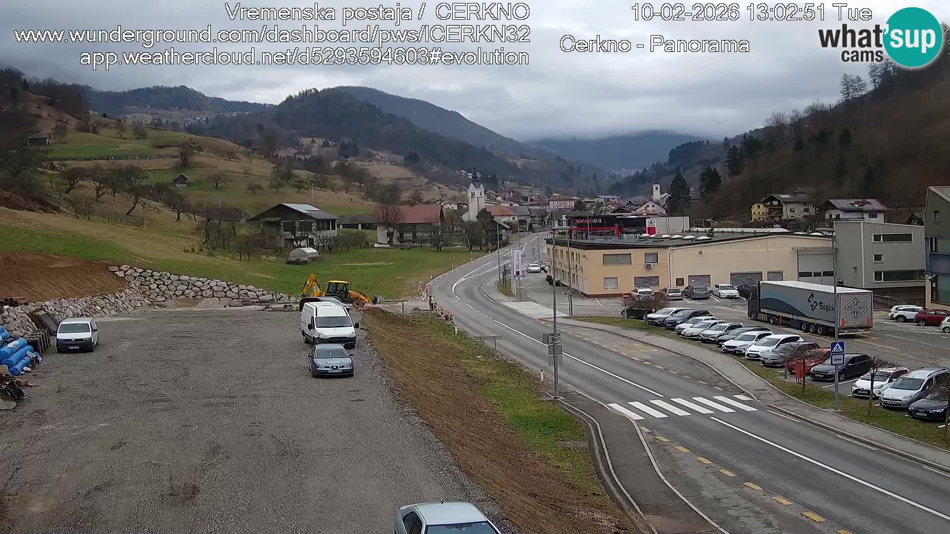 Cerkno city entrance Live Webcam
