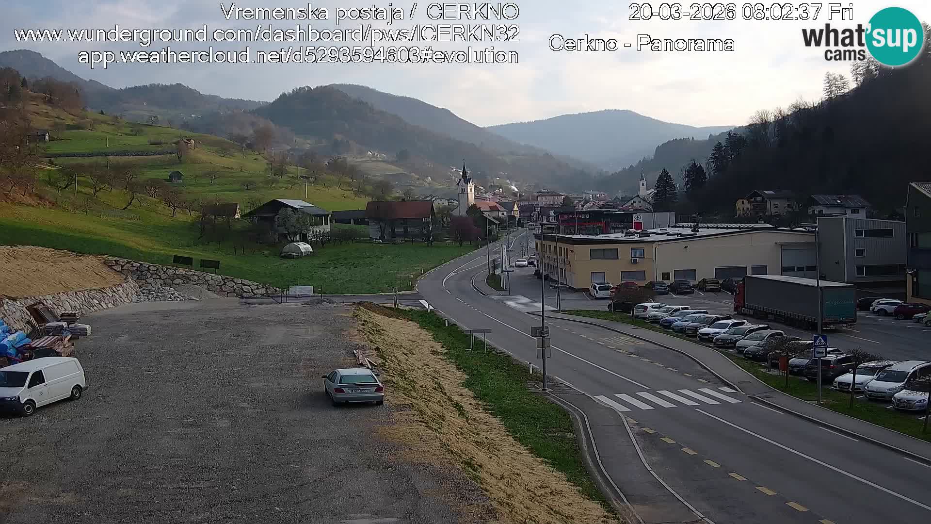 Cerkno entrada a la ciudad Webcam en vivo