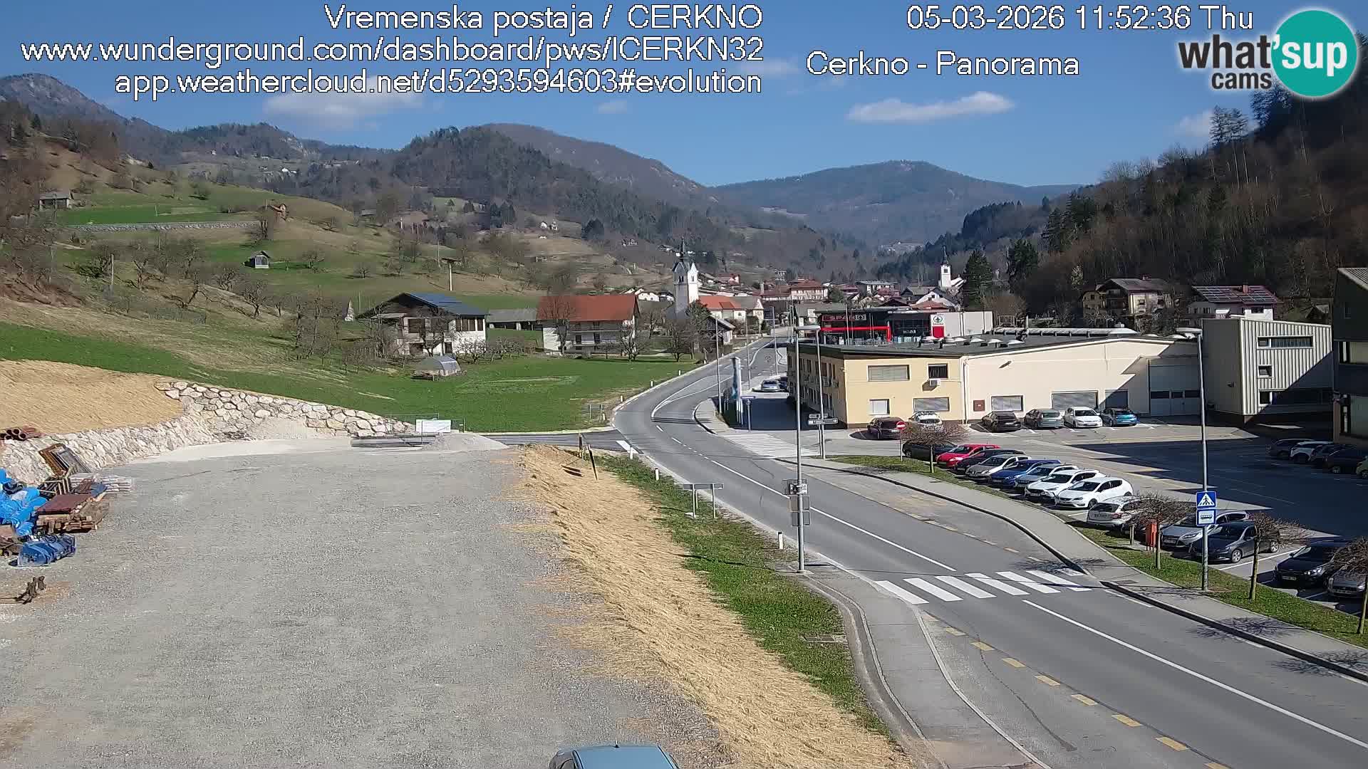 Cerkno city entrance Live Webcam