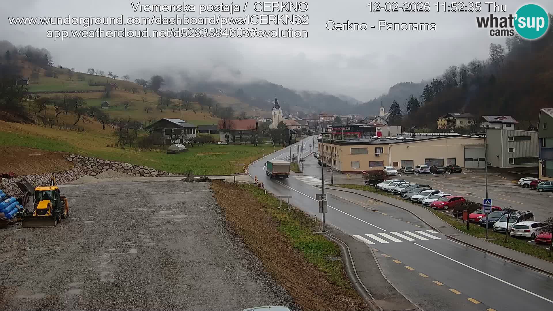 Webcam en direct – Entrée de la ville de Cerkno