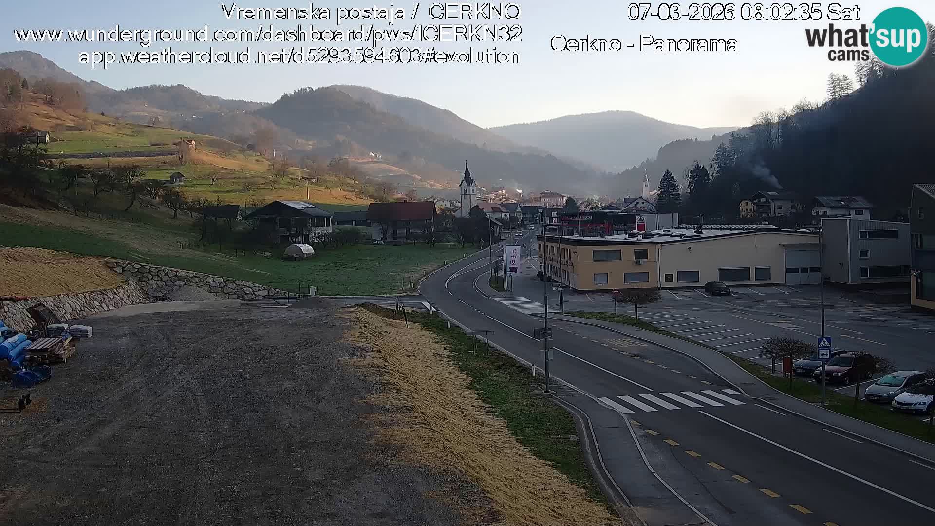 Webcam en direct – Entrée de la ville de Cerkno