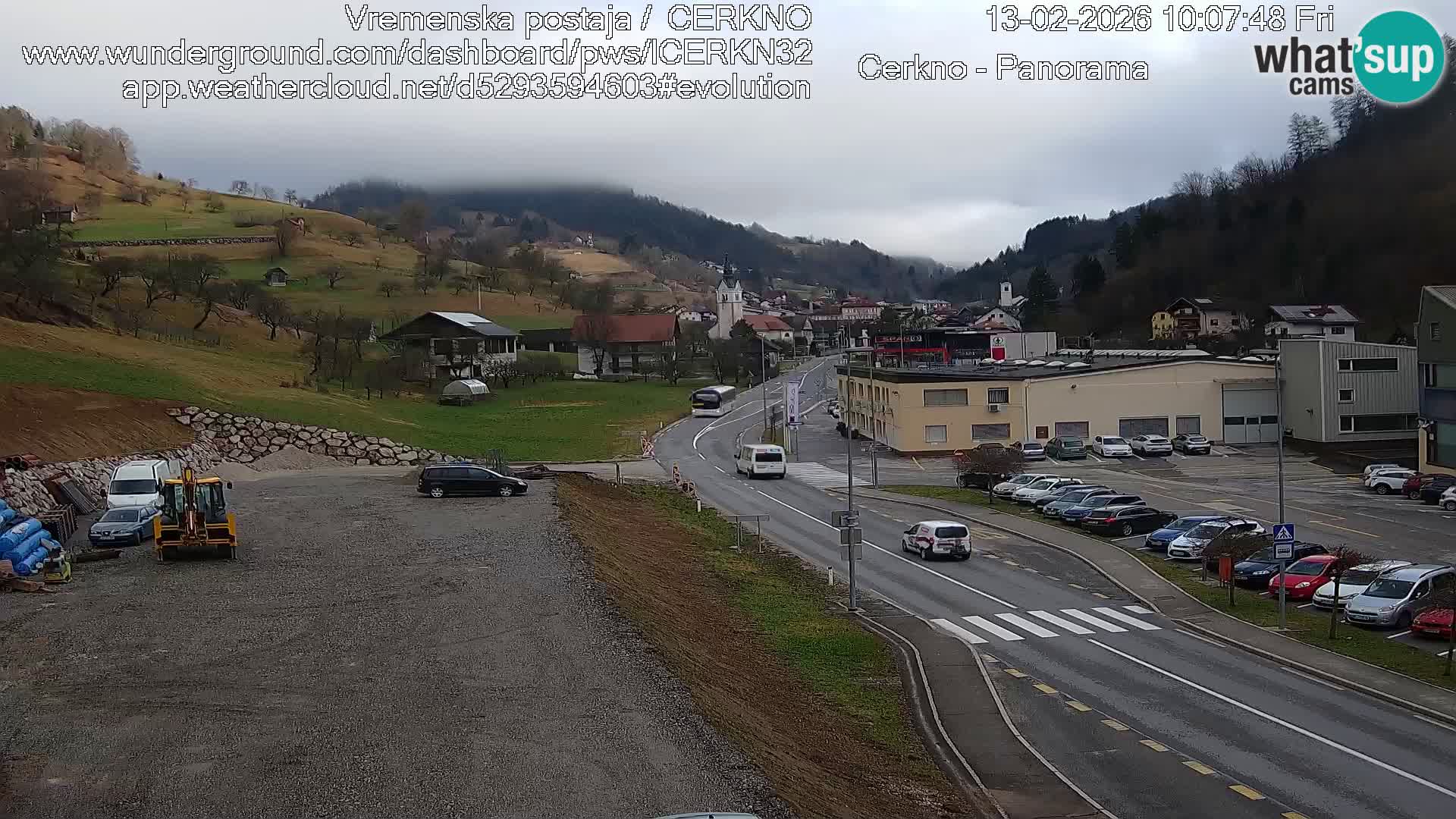 Webcam en direct – Entrée de la ville de Cerkno