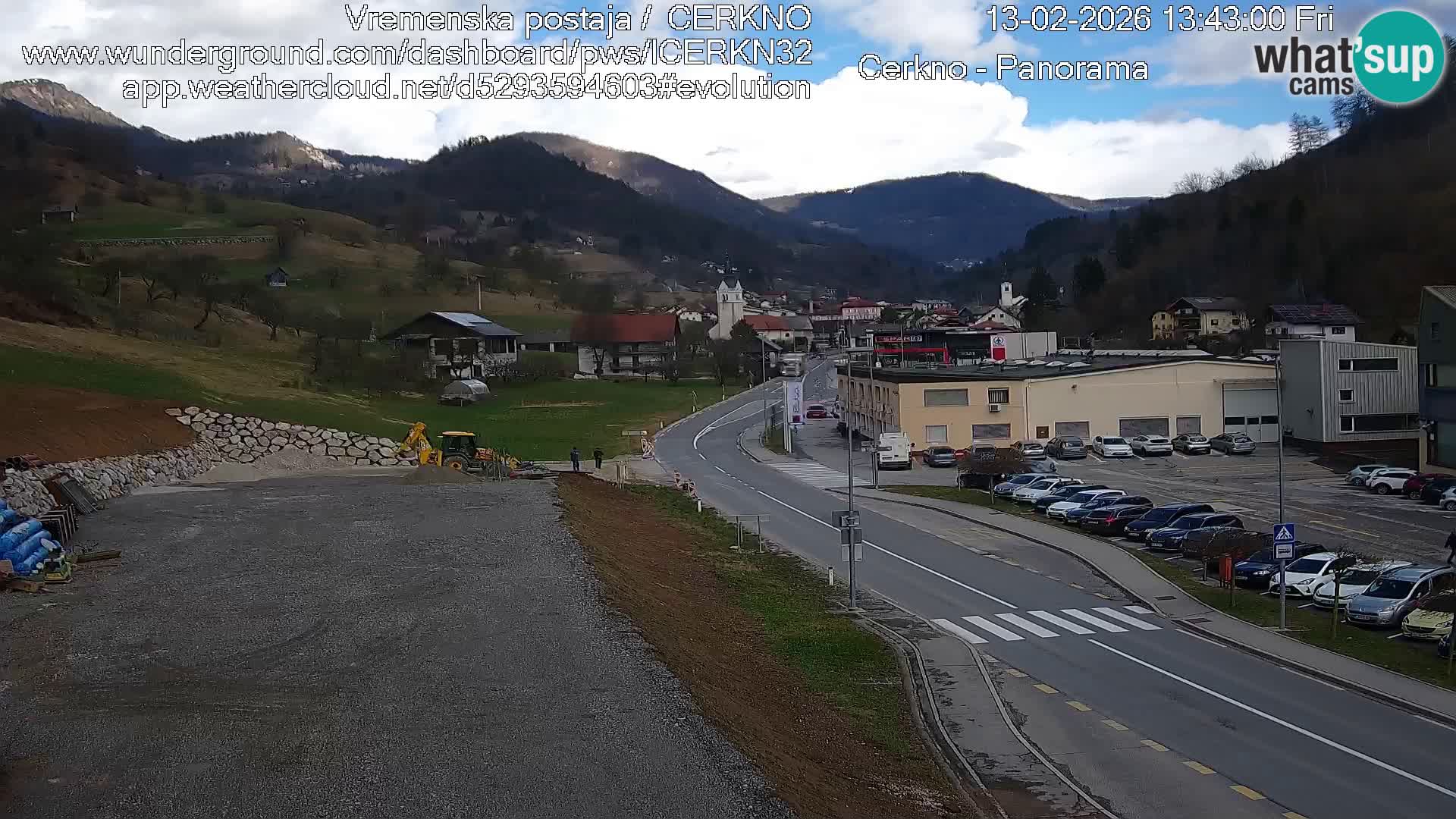 Webcam en direct – Entrée de la ville de Cerkno