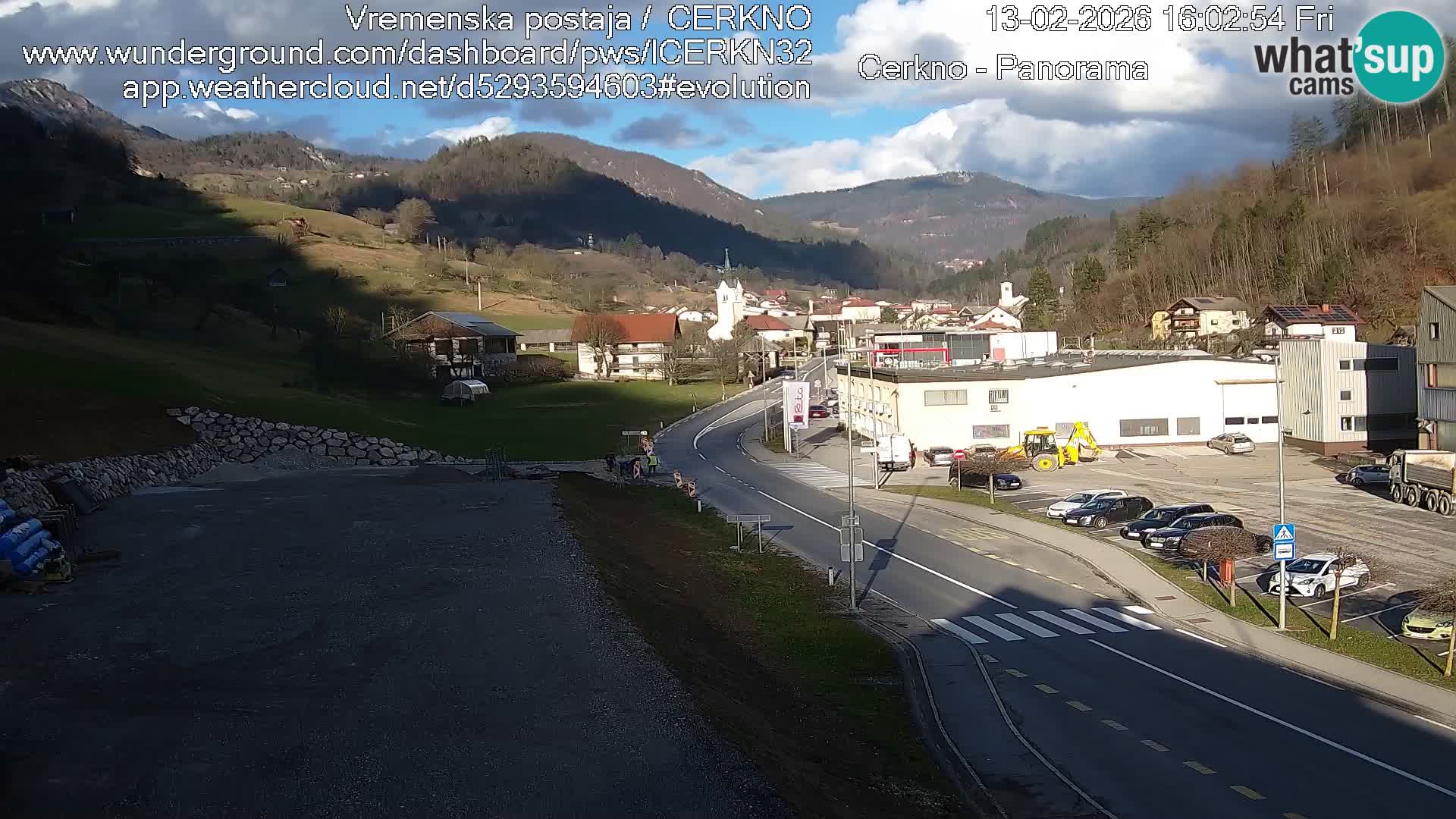 Cerkno entrada a la ciudad Webcam en vivo