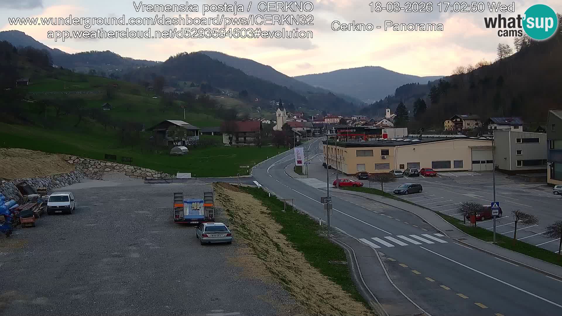 Cerkno city entrance Live Webcam