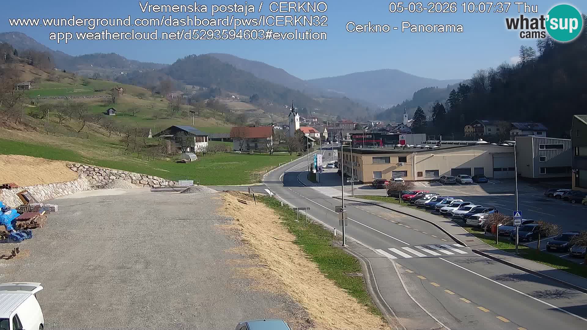 Cerkno city entrance Live Webcam