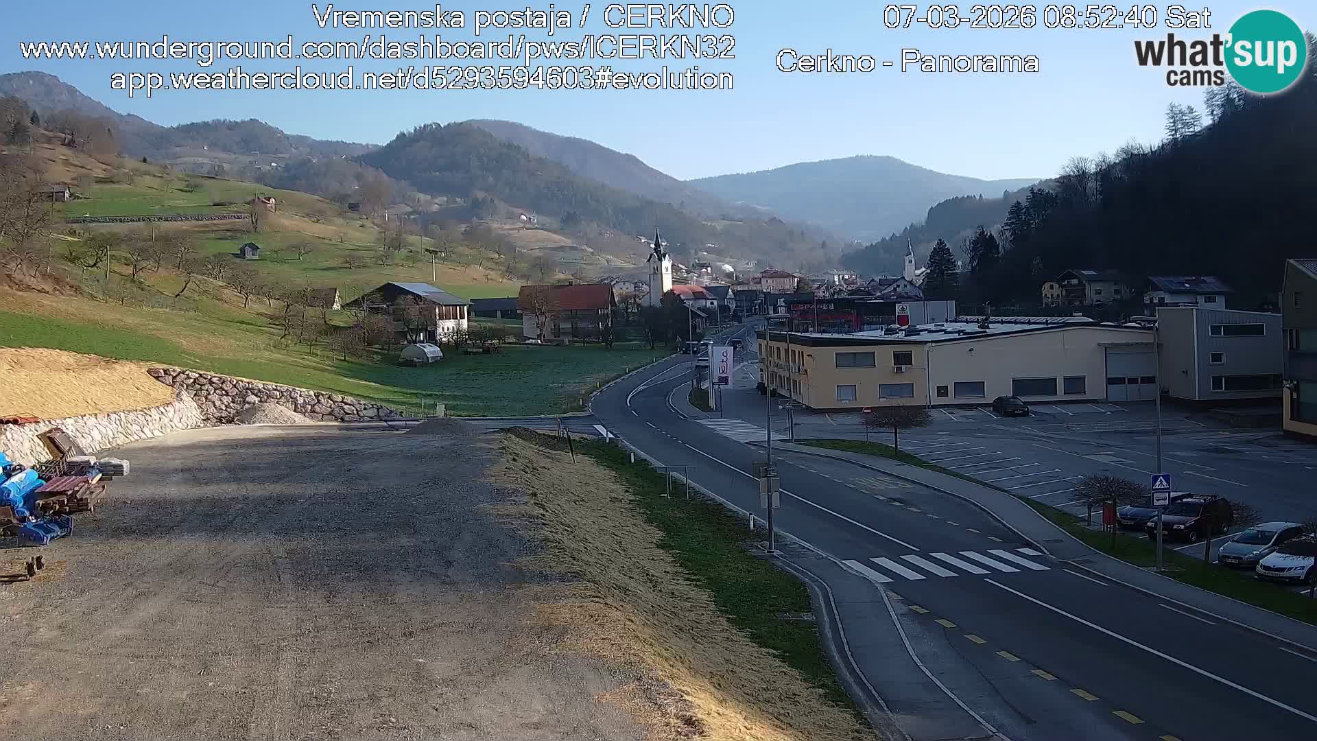 Cerkno city entrance Live Webcam