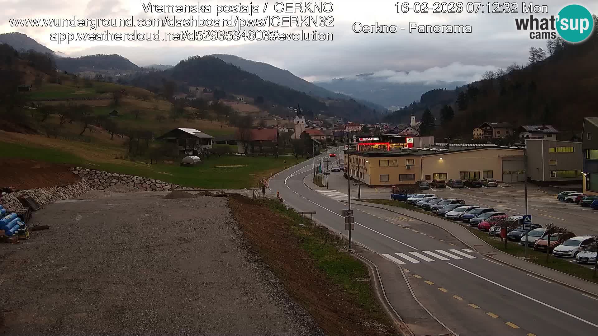 Cerkno city entrance Live Webcam