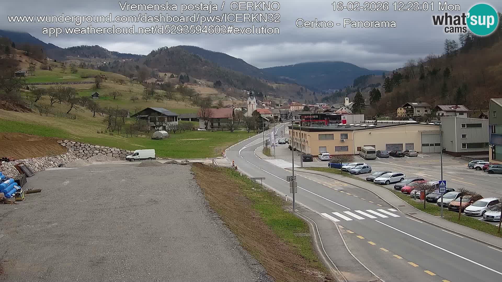 Cerkno city entrance Live Webcam