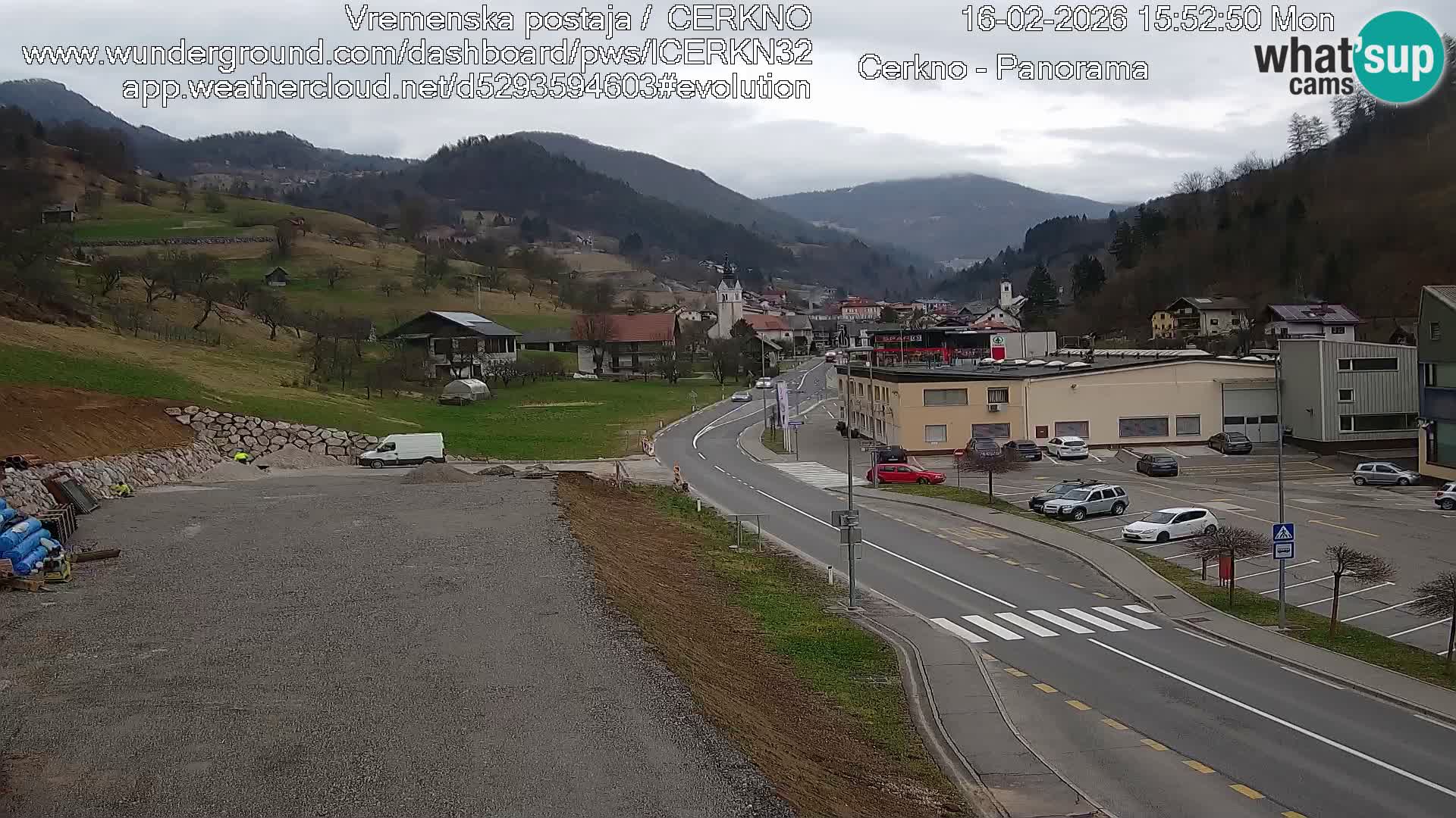 Cerkno entrada a la ciudad Webcam en vivo