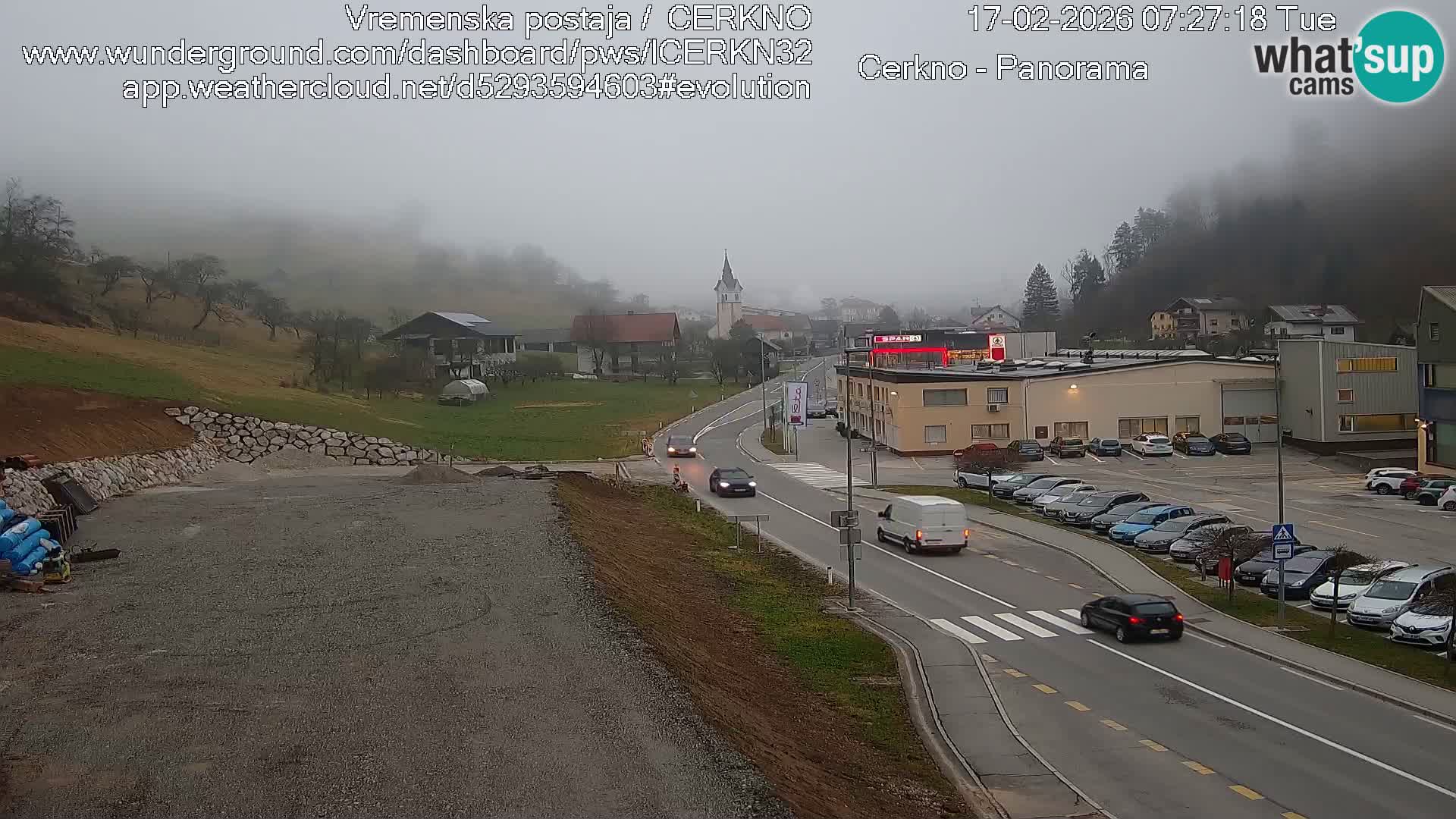 Cerkno entrada a la ciudad Webcam en vivo