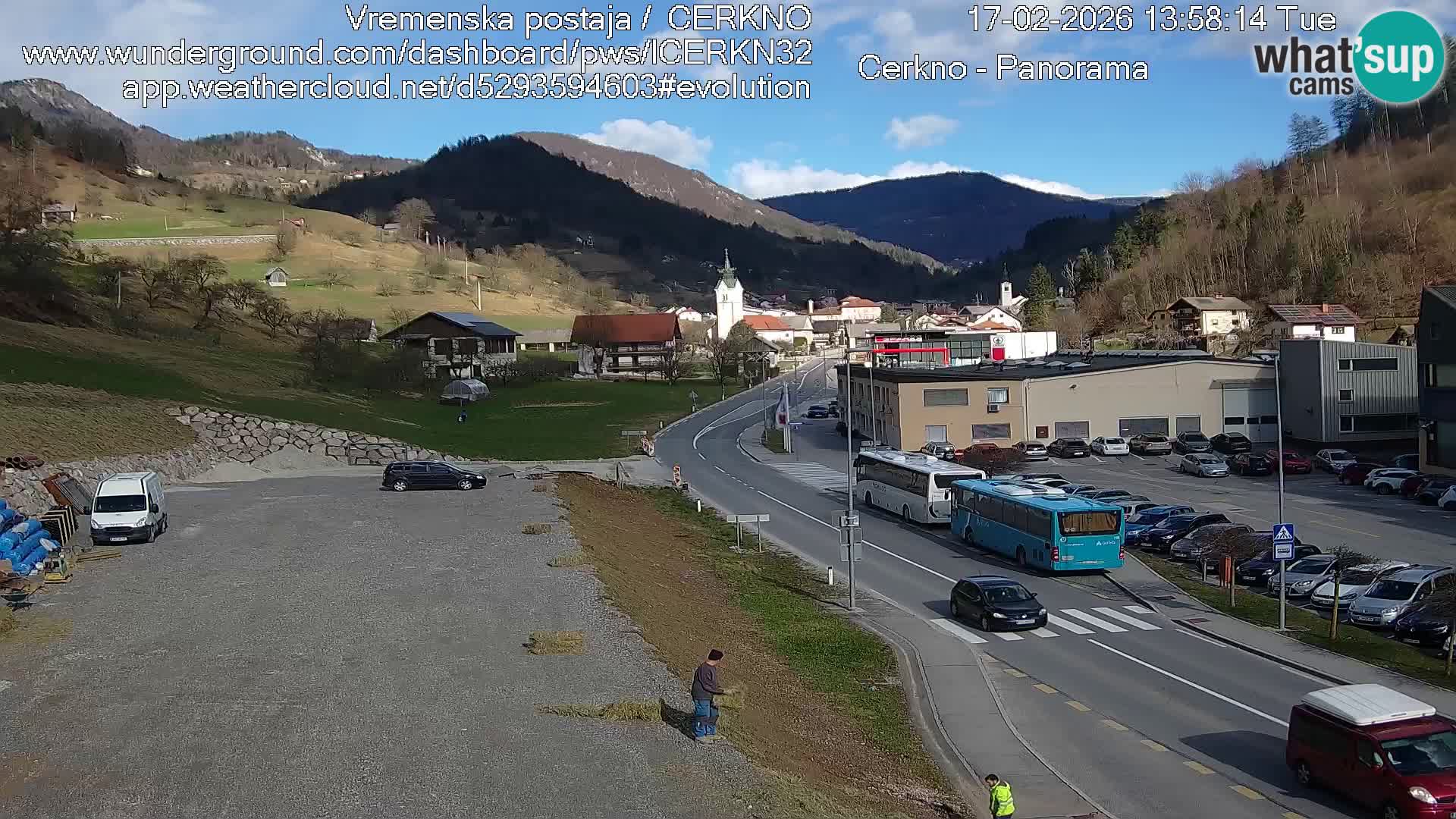 Cerkno city entrance Live Webcam