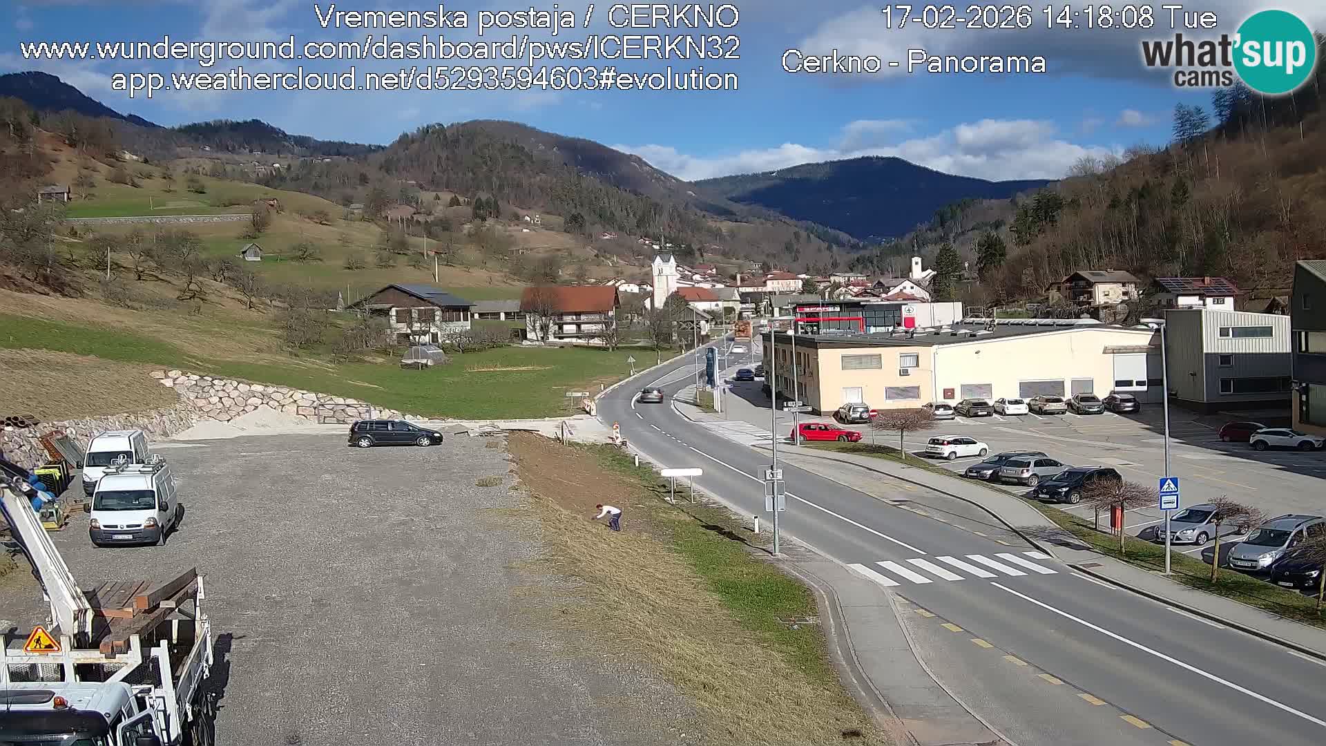 Cerkno city entrance Live Webcam