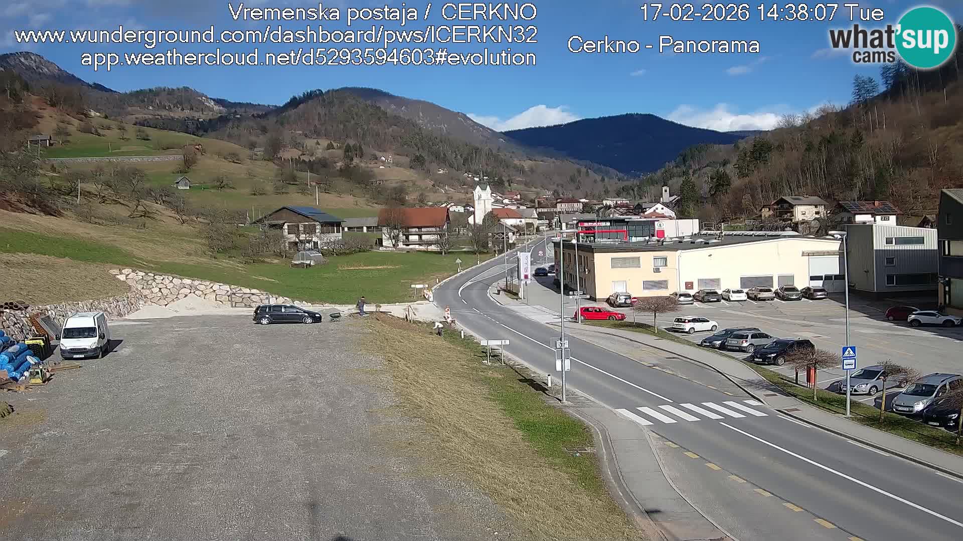 Cerkno entrada a la ciudad Webcam en vivo